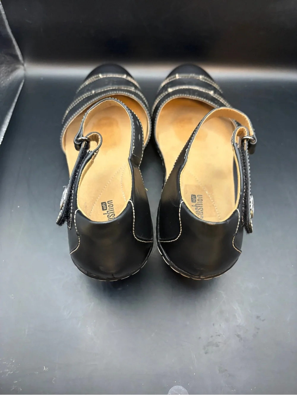 Clarks Black Leather Ankle Strap Pumps - EUC- Size 9N